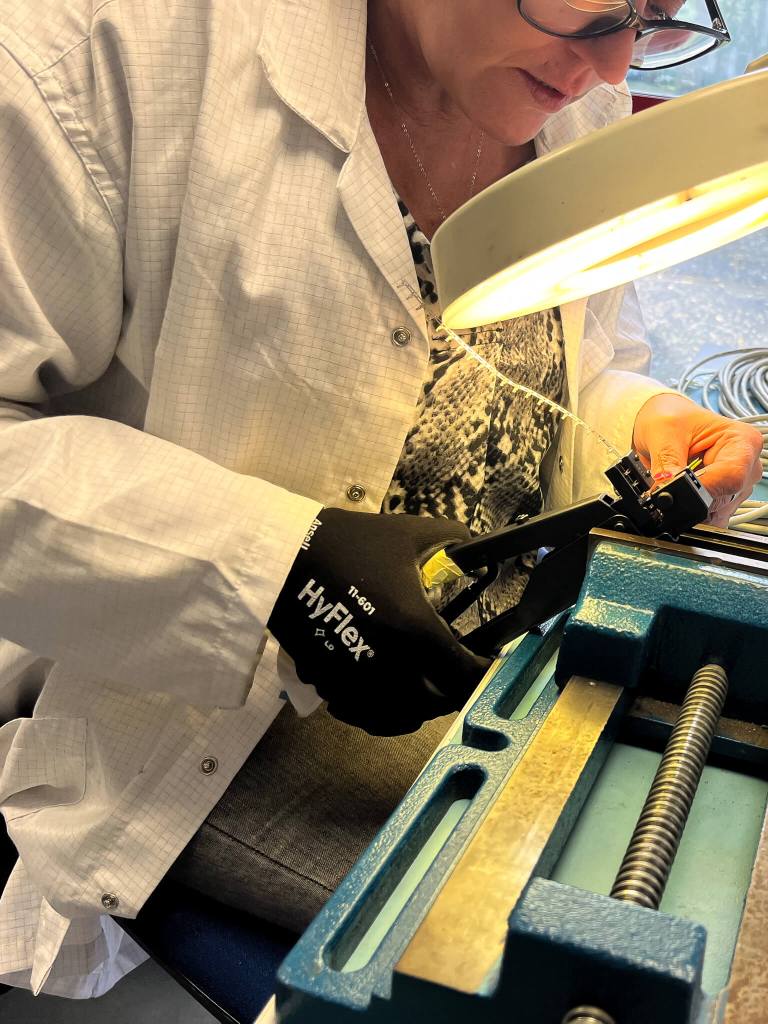 services électroniques fiables, sous-traitance électronique certifiée, électronique industrielle de qualité, fiabilité des systèmes électroniques, fabrication électronique sécurisée, assemblage électronique de confiance, intégration électronique sur mesure, tests électroniques professionnels, conformité électronique ISO, électronique ISO 9001, entreprise certifiée ISO 9001 électronique, qualité certifiée en électronique, audit qualité électronique, gestion qualité ISO en électronique, traçabilité électronique ISO, système de management qualité électronique, contrôle qualité électronique, normes qualité en sous-traitance électronique, électronique pour l’industrie, solutions électroniques industrielles, automatisation industrielle électronique, cartes électroniques pour machines industrielles, électronique ferroviaire sur mesure, systèmes électroniques pour trains, électronique sécurisée pour le rail, fiabilité électronique ferroviaire, électronique pour télécommunications, solutions électroniques télécom, cartes électroniques télécoms, systèmes embarqués pour télécommunications, fabrication électronique pour réseaux, intégration électronique télécommunication, sous-traitance électronique télécom, composants électroniques pour infrastructures télécom, conception de circuits pour télécoms, électronique certifiée ISO 9001 télécommunication, équipements électroniques fiables pour télécoms, test et validation de cartes télécom, audit qualité électronique télécommunication, normes qualité en électronique télécom, télécom électronique haute fiabilité, électronique pour transmission de données, solutions RF et micro-ondes télécom, électronique pour antennes et stations de base, connectivité M2M et IoT télécommunication   