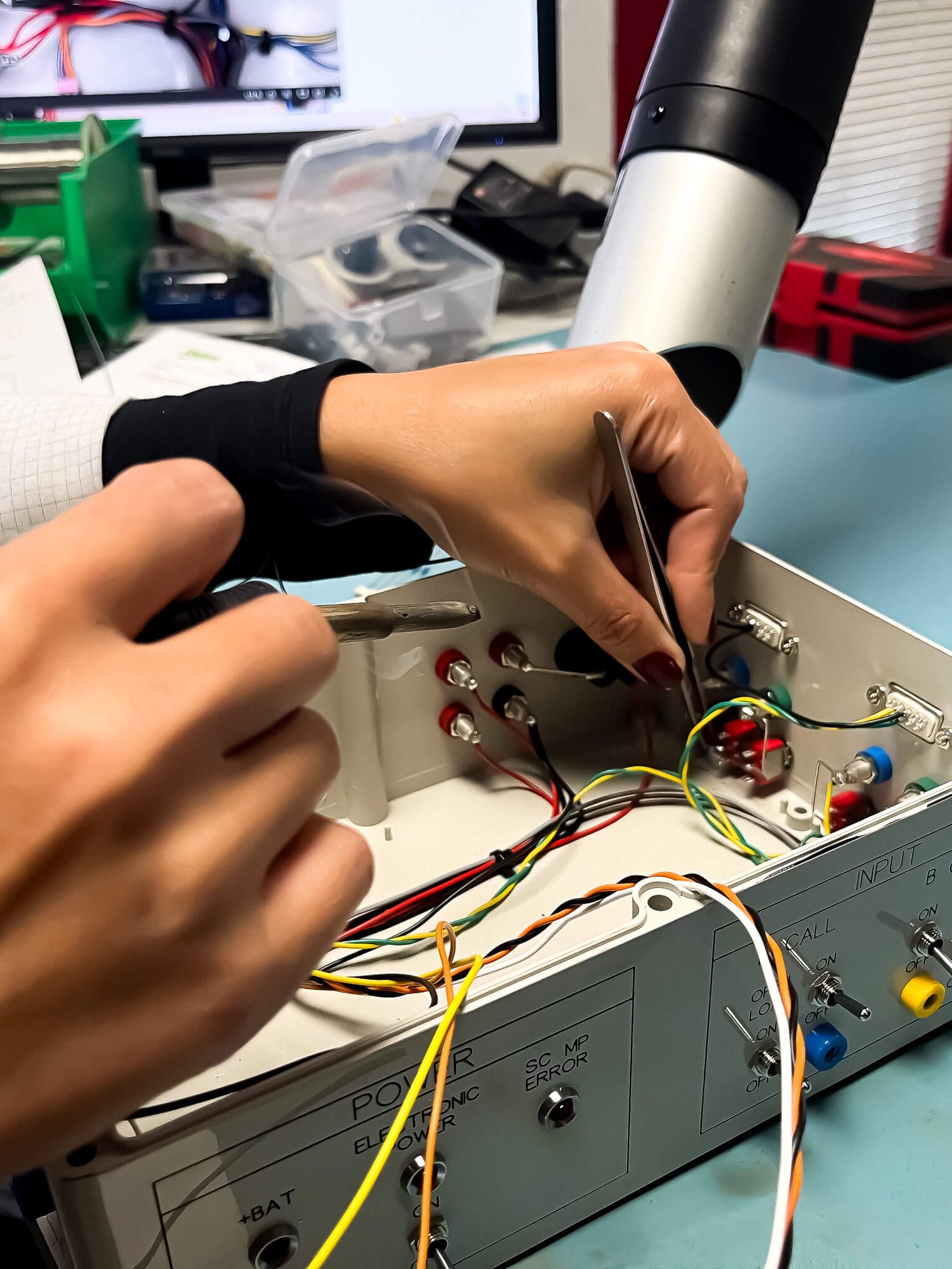 services électroniques fiables, sous-traitance électronique certifiée, électronique industrielle de qualité, fiabilité des systèmes électroniques, fabrication électronique sécurisée, assemblage électronique de confiance, intégration électronique sur mesure, tests électroniques professionnels, conformité électronique ISO, électronique ISO 9001, entreprise certifiée ISO 9001 électronique, qualité certifiée en électronique, audit qualité électronique, gestion qualité ISO en électronique, traçabilité électronique ISO, système de management qualité électronique, contrôle qualité électronique, normes qualité en sous-traitance électronique, électronique pour l’industrie, solutions électroniques industrielles, automatisation industrielle électronique, cartes électroniques pour machines industrielles, électronique ferroviaire sur mesure, systèmes électroniques pour trains, électronique sécurisée pour le rail, fiabilité électronique ferroviaire, électronique pour télécommunications, solutions électroniques télécom, cartes électroniques télécoms, systèmes embarqués pour télécommunications, fabrication électronique pour réseaux, intégration électronique télécommunication, sous-traitance électronique télécom, composants électroniques pour infrastructures télécom, conception de circuits pour télécoms, électronique certifiée ISO 9001 télécommunication, équipements électroniques fiables pour télécoms, test et validation de cartes télécom, audit qualité électronique télécommunication, normes qualité en électronique télécom, télécom électronique haute fiabilité, électronique pour transmission de données, solutions RF et micro-ondes télécom, électronique pour antennes et stations de base, connectivité M2M et IoT télécommunication   