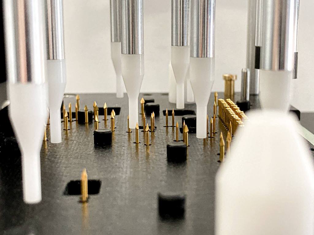 Electronic bed-of-nails, bed-of-nails test bench, electronic test fixture, in-circuit bed-of-nails testing, bed-of-nails manufacturing, bed-of-nails for electronic boards, printed circuit board bed-of-nails testing, PCBA production testing with bed-of-nails, bed-of-nails test solution, custom test bench, functional validation with bed-of-nails, electrical testing via contact points, automated bed-of-nails testing, high-density bed-of-nails, testing tool for electronic boards, bed-of-nails for industrial series, maintenance and repair of bed-of-nails systems, ICT (In-Circuit Test) with bed-of-nails, performance and reliability of test benches, electronic test fixture design
